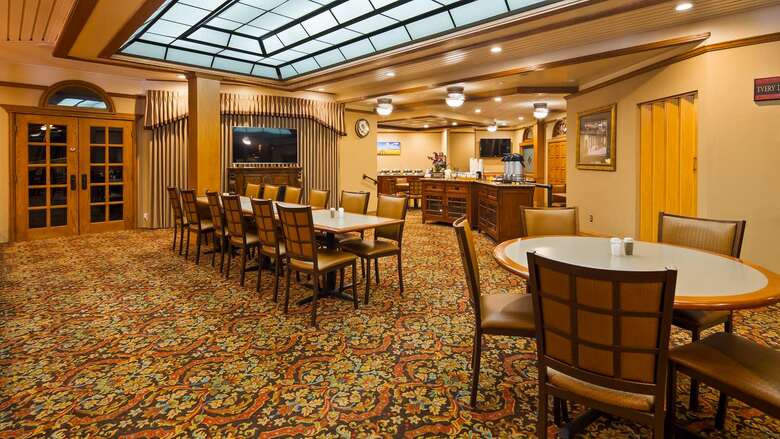 Best Western Wooster Hotel