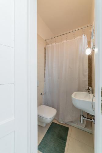 Hostal Macchia Mediterranea Guest House