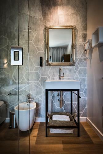 Teku Sardinia Boutique Hotel