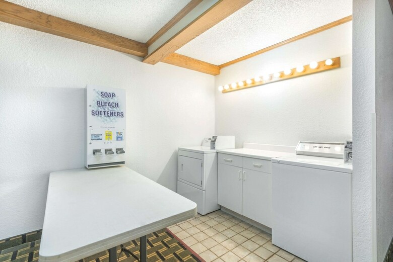 Hotel Super 8 Twinsburg