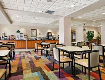 Hotel Wingate By Wyndham Voorhees