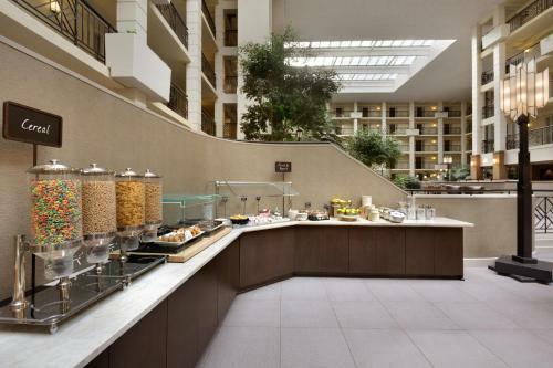 Hotel Embassy Suites Piscataway - Somerset