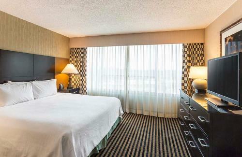 Hotel Embassy Suites Piscataway - Somerset