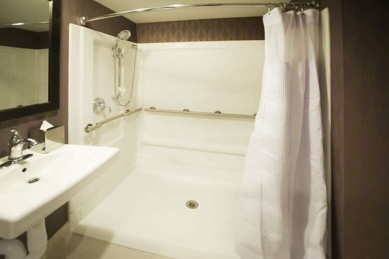 Crowne Plaza Saddle Brook, An Ihg Hotel