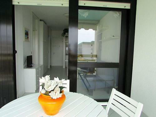 Apartment In Bibione 35374