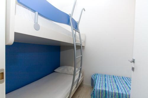 Apartment In Bibione 24617