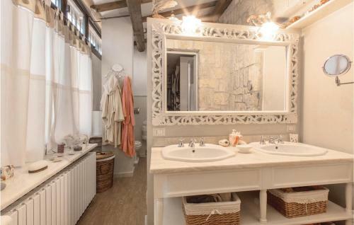 Holiday Home Colle Val D' Elsa Si 04
