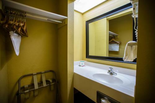 Hotel Relax Inn Kuttawa