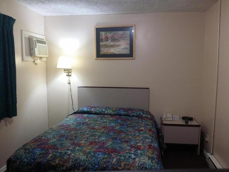 Rosemount Motel