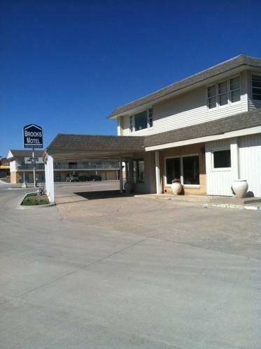 Brooks Motel