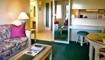 Maui Seaside Hotel