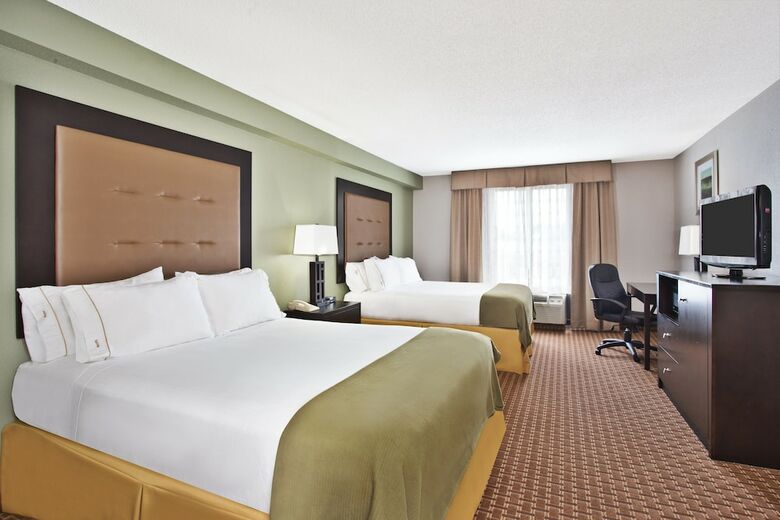 Holiday Inn Express Hotel And Suites Harrington - Dover Area