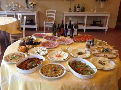 Casciana Terme Villa Sleeps 16 Pool Air Con Wifi