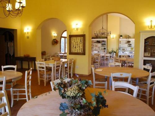 Casciana Terme Villa Sleeps 16 Pool Air Con Wifi