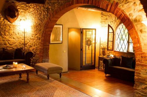 Castello Di Montalto Villa Sleeps 16 Pool Air Con