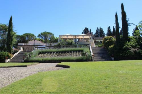 Castello Di Montalto Villa Sleeps 16 Pool Air Con