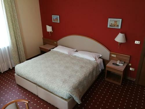 Hotel Albergo Miramonti