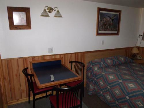 Antler Motel