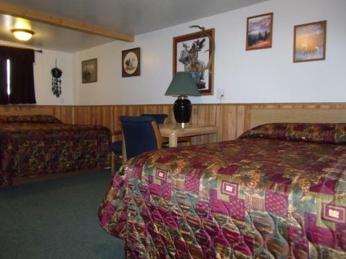 Antler Motel