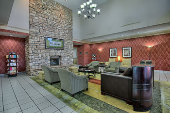 Hotel Comfort Suites Parkersburg South