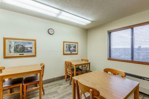 Hotel Americas Best Value Inn Rhinelander