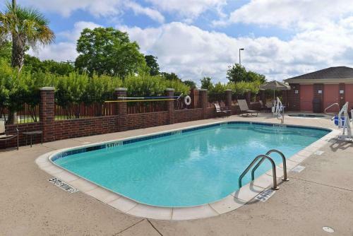 Hotel Executive Inn And Suites Mexia