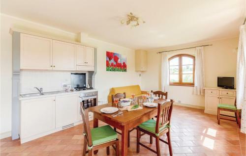 Nine-bedroom Holiday Home In Perugia -pg-