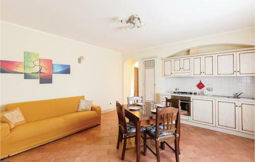 Nine-bedroom Holiday Home In Perugia -pg-
