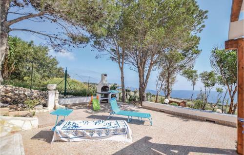 Two-bedroom Holiday Home In San Vito Lo Capo -tp-