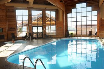 Hotel Cedar Shore Resort - Oacoma