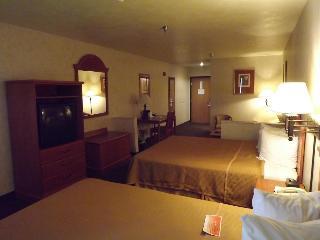 Hotel Howard Johnson Inn And Suites Oacoma