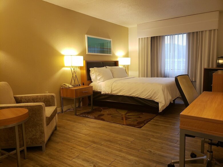 Holiday Inn Express Hotel Pittsburgh-north/harmarville