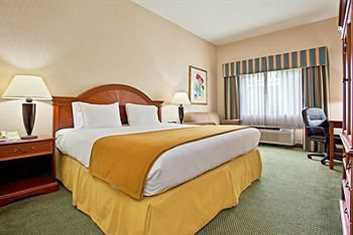 Holiday Inn Express Hotel Pittsburgh-north/harmarville
