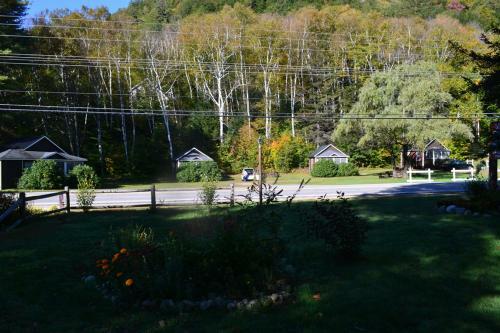 Maple Lodge Cabins