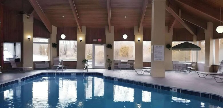 Hotel Baymont Inn And Suites - Oxford