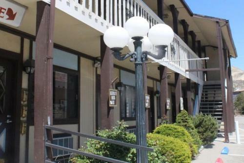Posada Jim Butler Inn & Suites
