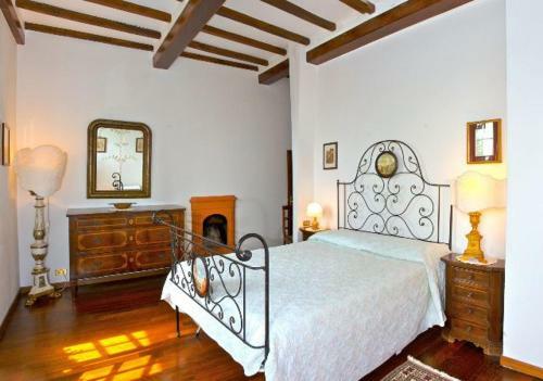 Cortona Villa Sleeps 10 Pool Wifi