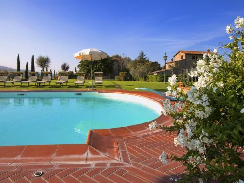 Spacious Villa In Cortona Tuscany With Swimming Pool