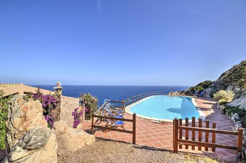 Costa Paradiso Villa Sleeps 6 Pool