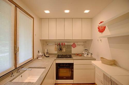 Apartamento Altido Striking Flat With Stunning Views And Parking