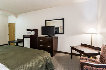 Hotel Quality Inn & Suites - Omaha