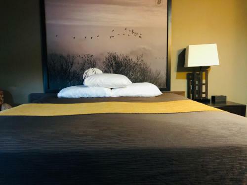 Hotel Red Carpet Inn - Omaha