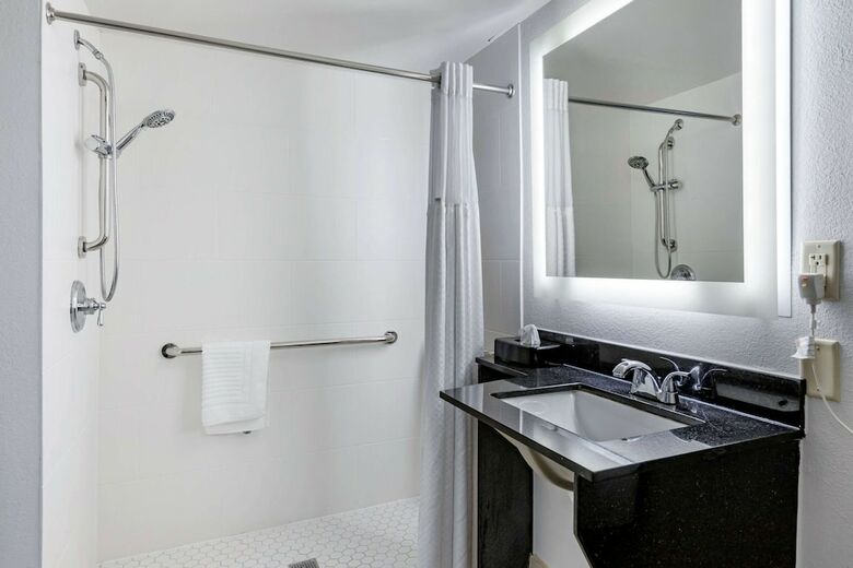 Hotel Wingate By Wyndham Flint/grand Blanc