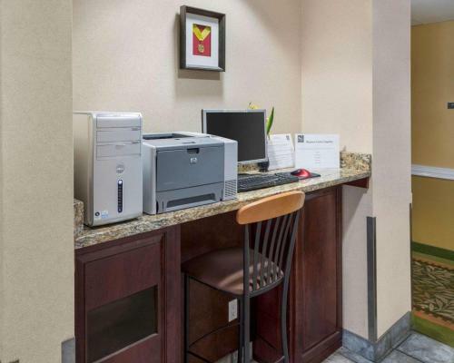 Hotel Quality Inn Lakeville