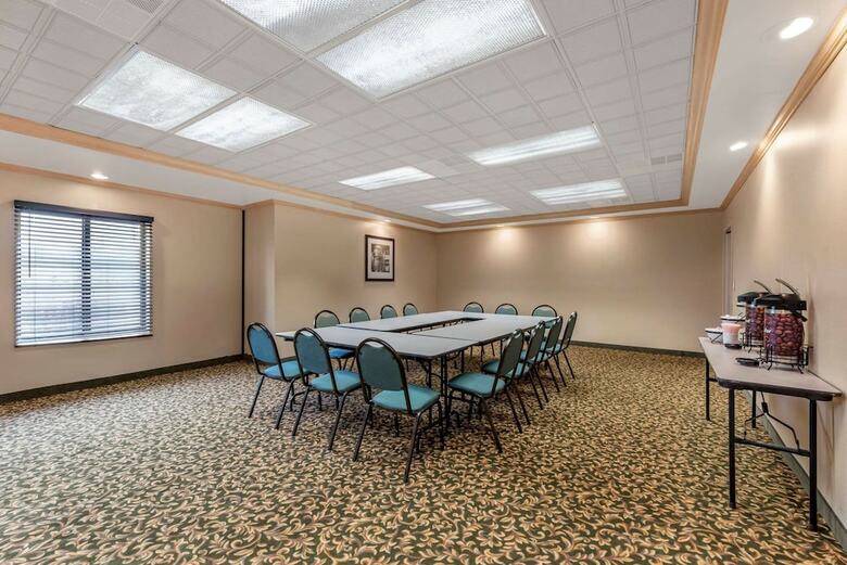 Hotel Comfort Inn & Suites Warsaw