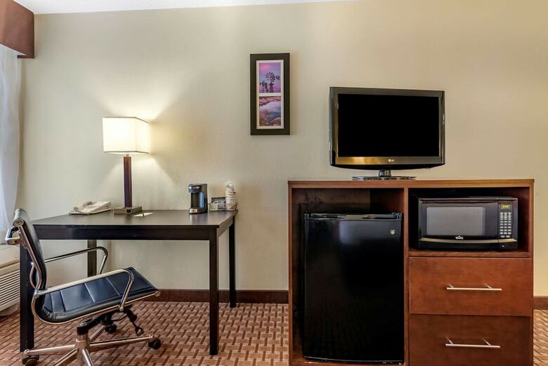 Hotel Comfort Inn & Suites Warsaw