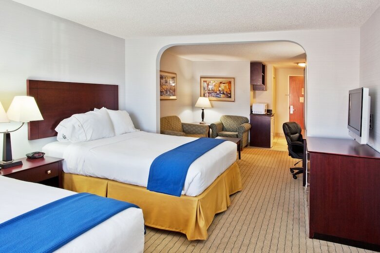 Holiday Inn Express Hotel & Suites Bremen