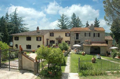 Dicomano Apartment Sleeps 6 Pool