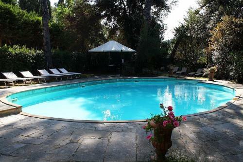 Dolciano Villa Sleeps 2 Pool Air Con Wifi