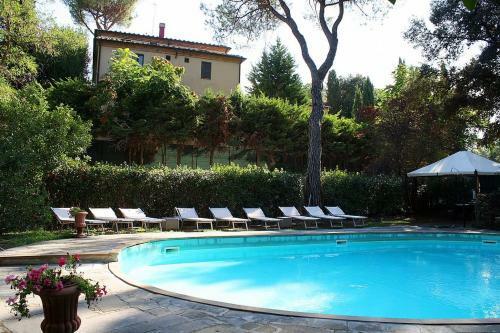 Dolciano Villa Sleeps 6 Pool Wifi